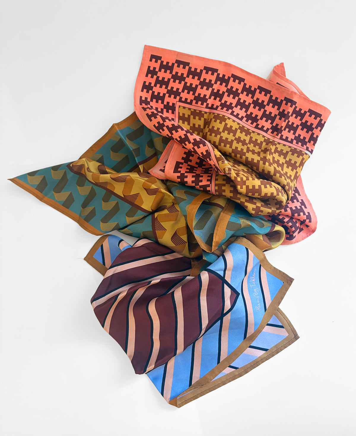 Totem Checker Scarf - Teklan x Hums