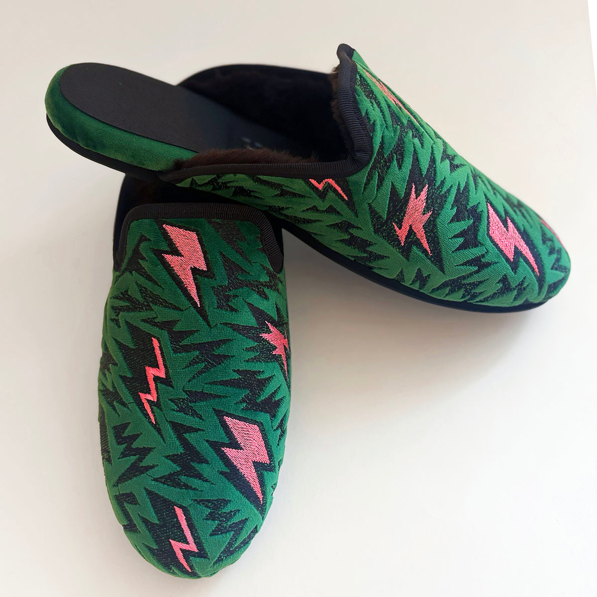 Flash Dance Slipper - Teklan x Hums